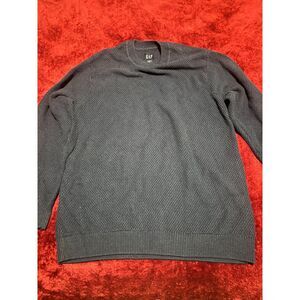 Vintage GAP Men's heavyweight knit sweater size medium